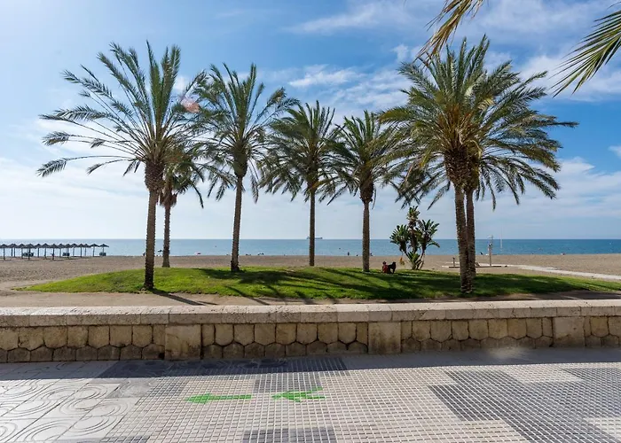 Playa Sol Y Centro Historico